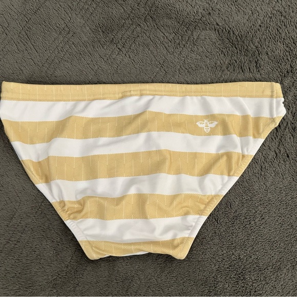 Aronik swimwear - Large - Picture 2 of 2